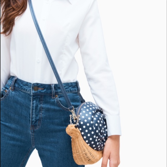 Enchanted forest Kate Spade snail wicker crossbody - Picture 2 of 4